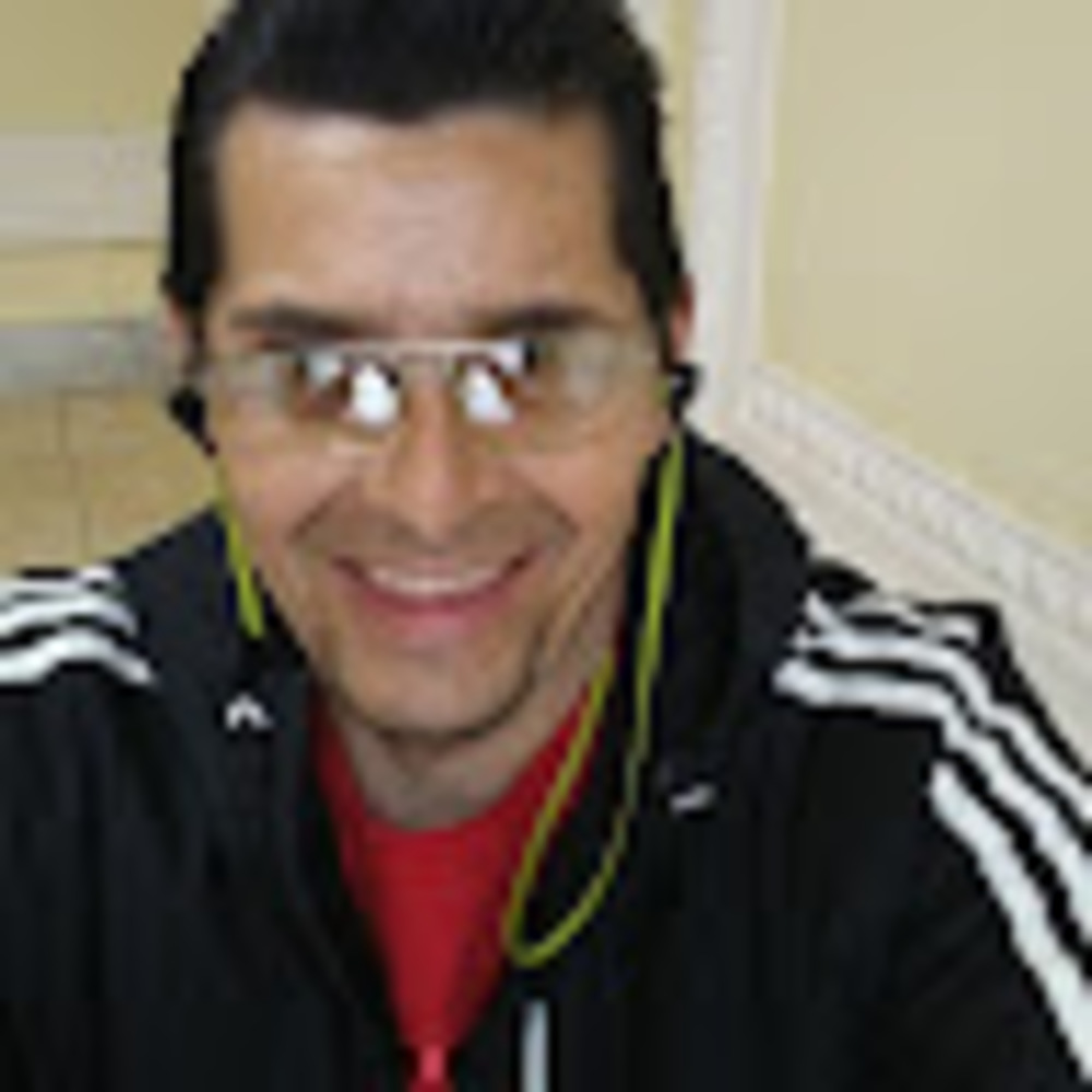 Meet your Posher, Sergio francisco